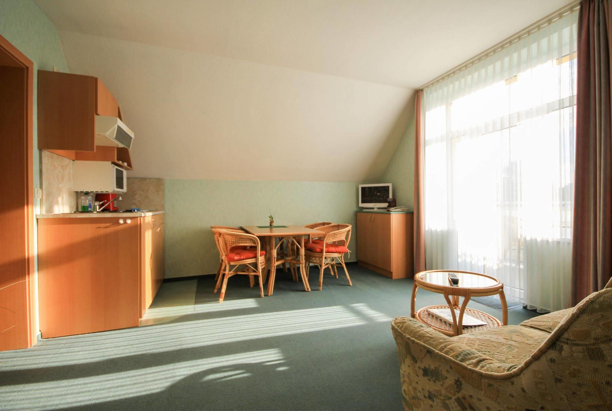 Appartementhaus Zum Strandkorb Kühlungsborn Zewnętrze zdjęcie